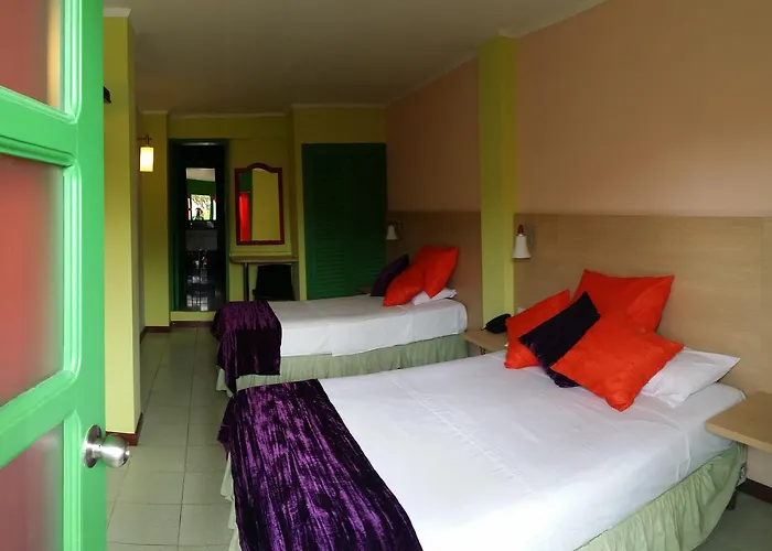 Hosteria Canoa